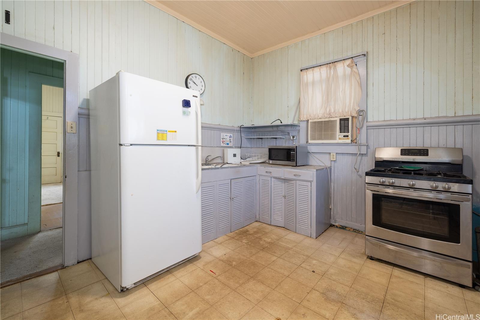 1645  Nuuanu Ave Nuuanu-lower, Honolulu home - photo 21 of 25