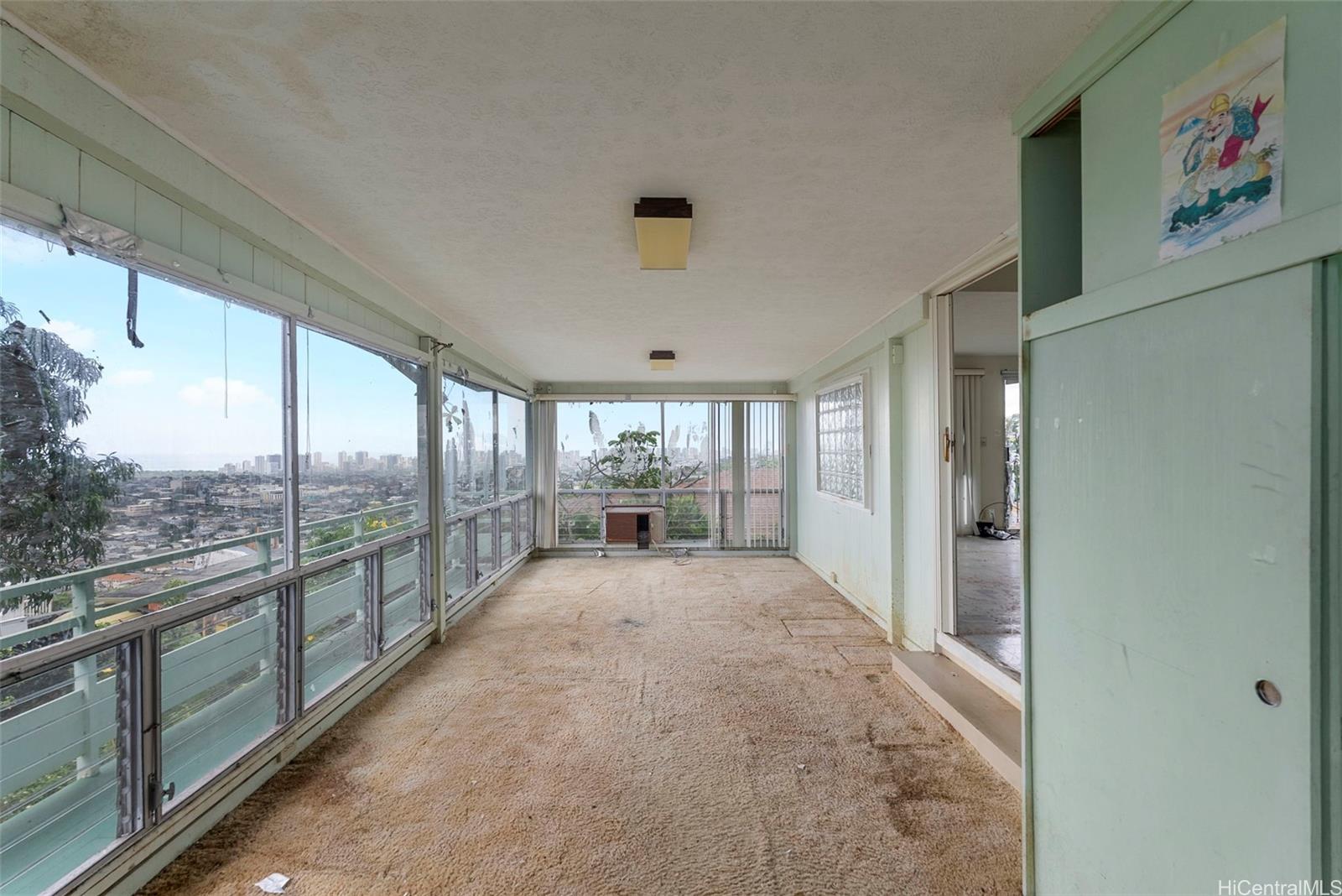 1646  Paula Drive Wilhelmina, Diamond Head home - photo 9 of 18