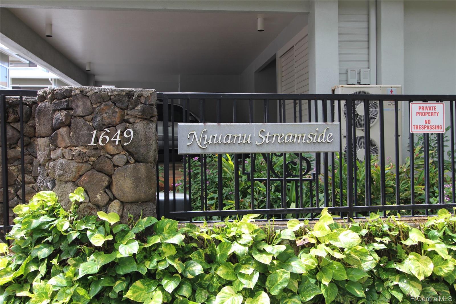 1649 Waikahalulu Lane Honolulu - Rental - photo 8 of 8