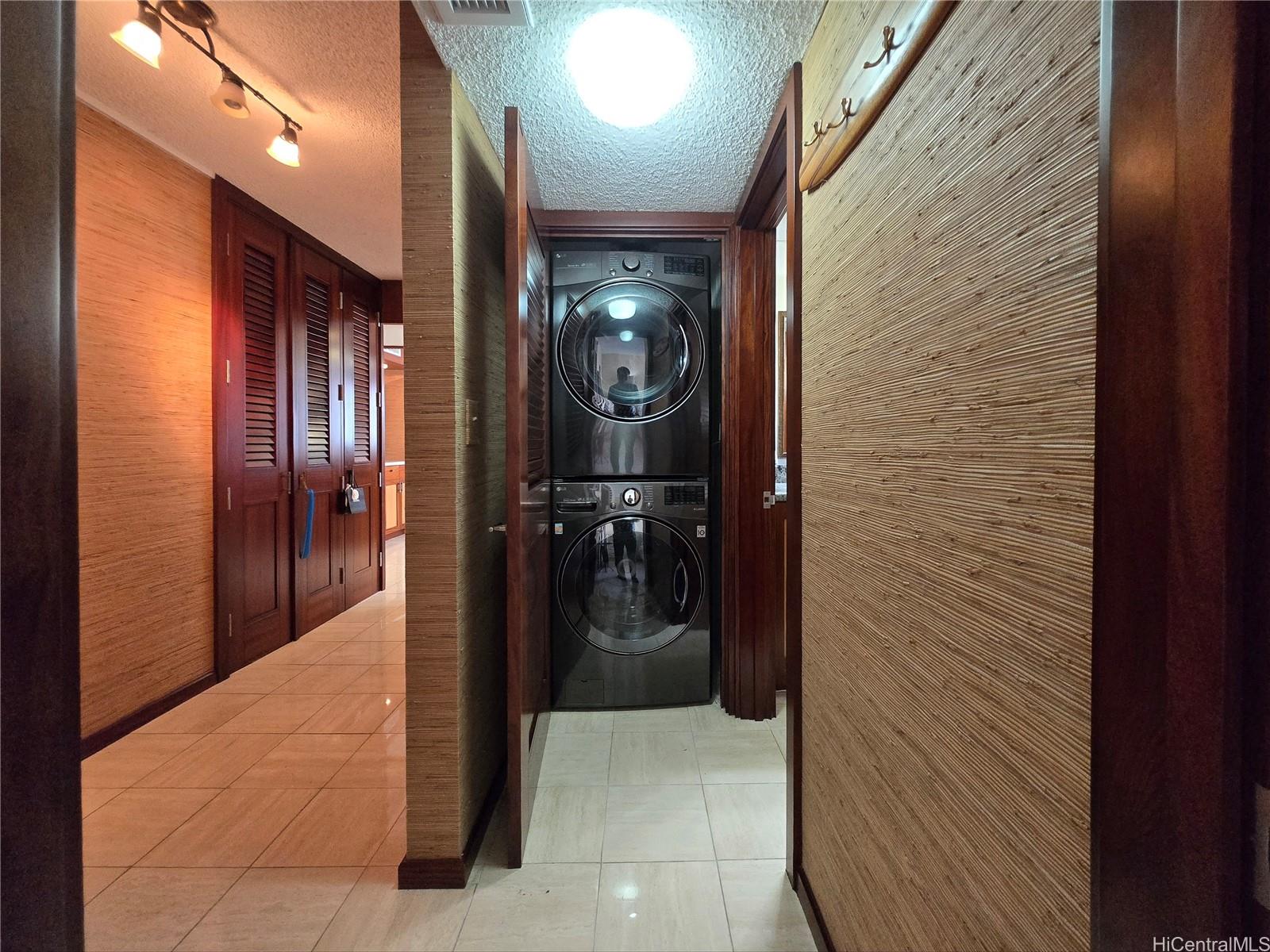 1650 Ala Moana Blvd Honolulu - Rental - photo 14 of 25