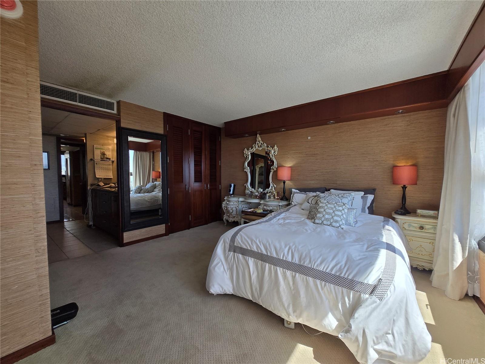 1650 Ala Moana Blvd Honolulu - Rental - photo 8 of 25