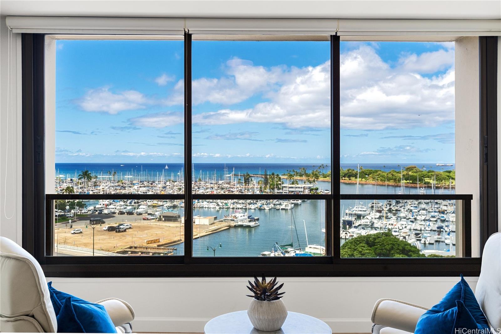 Yacht Harbor Towers condo # 1101, Honolulu, Hawaii - photo 2 of 25