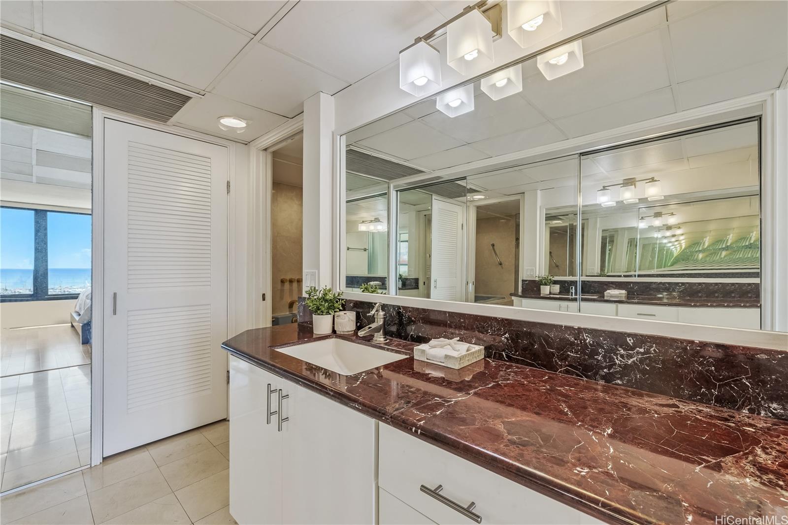 Yacht Harbor Towers condo # 1201, Honolulu, Hawaii - photo 15 of 25