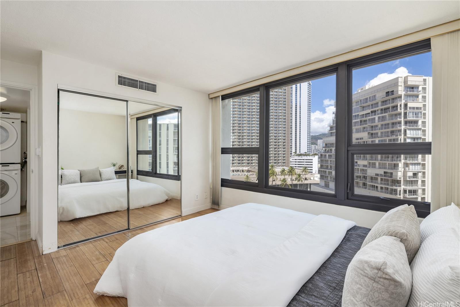 Yacht Harbor Towers condo # 1201, Honolulu, Hawaii - photo 17 of 25