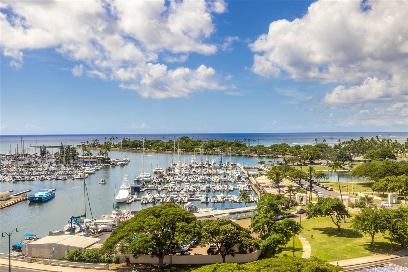 Yacht Harbor Towers condo # 1201, Honolulu, Hawaii - photo 24 of 25