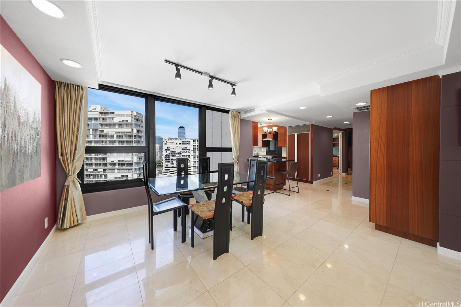 Yacht Harbor Towers condo # 1501, Honolulu, Hawaii - photo 7 of 25