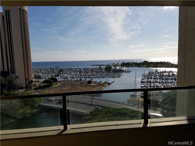 Yacht Harbor Towers condo # 1509, Honolulu, Hawaii - photo 15 of 18