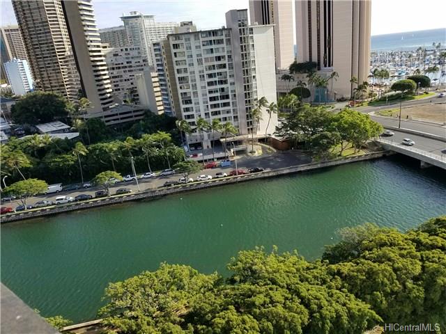 Yacht Harbor Towers condo # 1509, Honolulu, Hawaii - photo 3 of 18