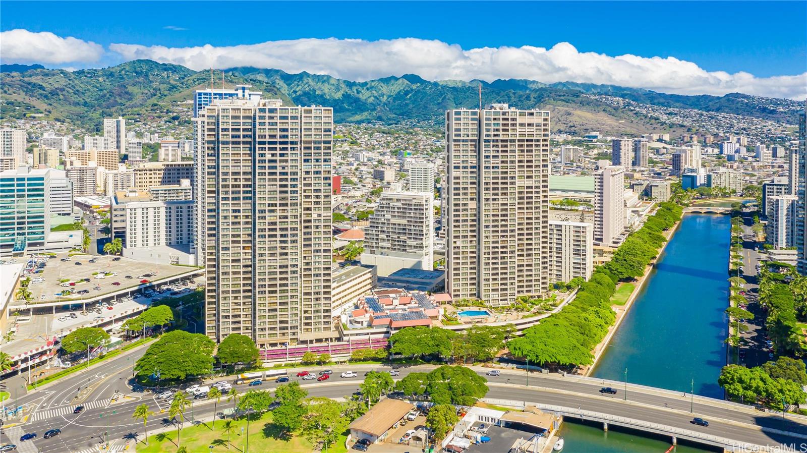 Yacht Harbor Towers condo # 1611, Honolulu, Hawaii - photo 24 of 24