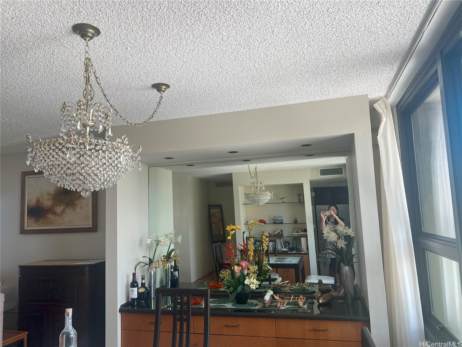 Yacht Harbor Towers condo # 1901, Honolulu, Hawaii - photo 12 of 21