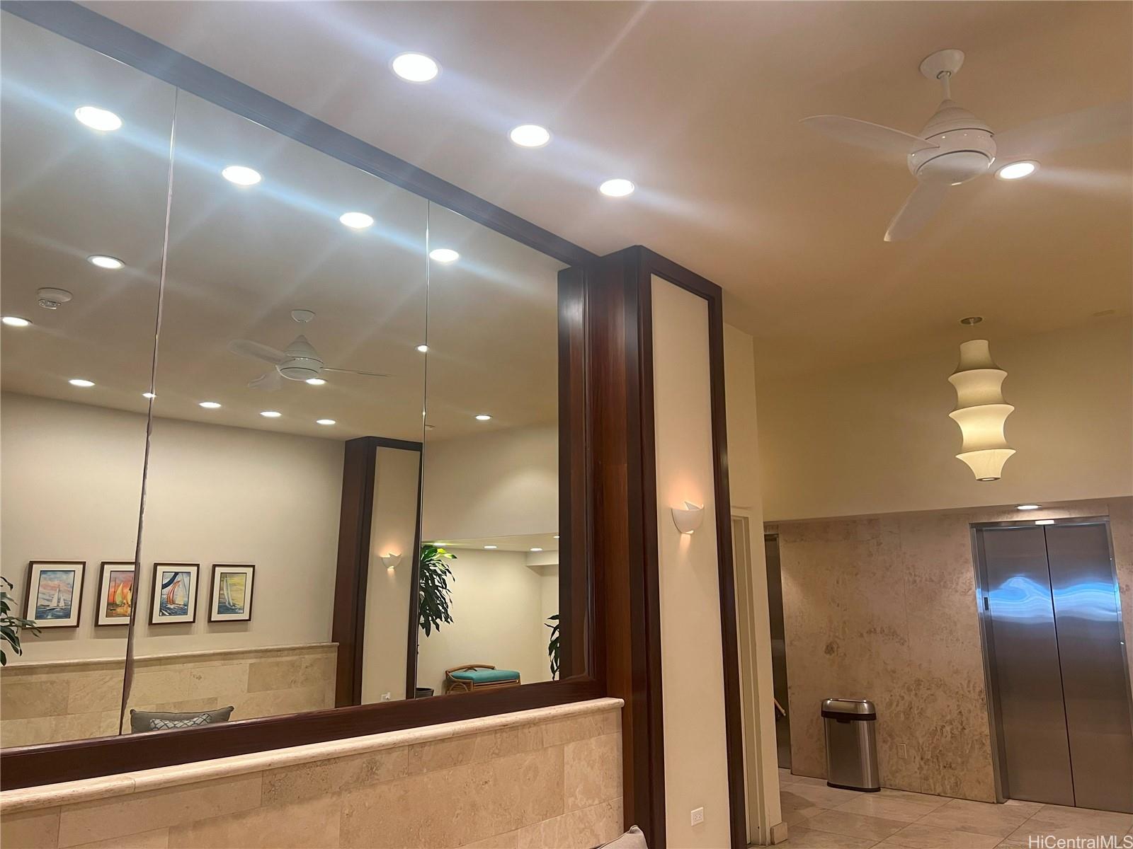 Yacht Harbor Towers condo # 1901, Honolulu, Hawaii - photo 21 of 21