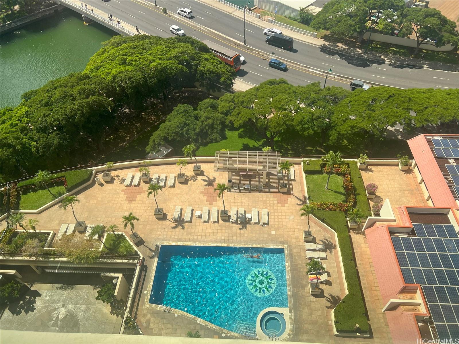 Yacht Harbor Towers condo # 1901, Honolulu, Hawaii - photo 9 of 21