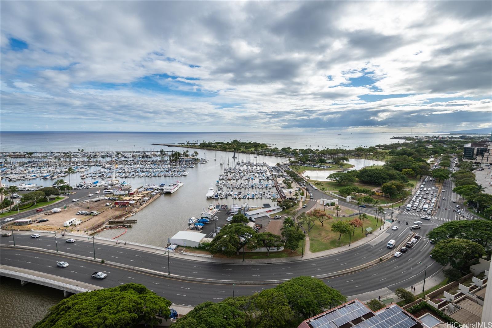 Yacht Harbor Towers condo # 2303, Honolulu, Hawaii - photo 6 of 14