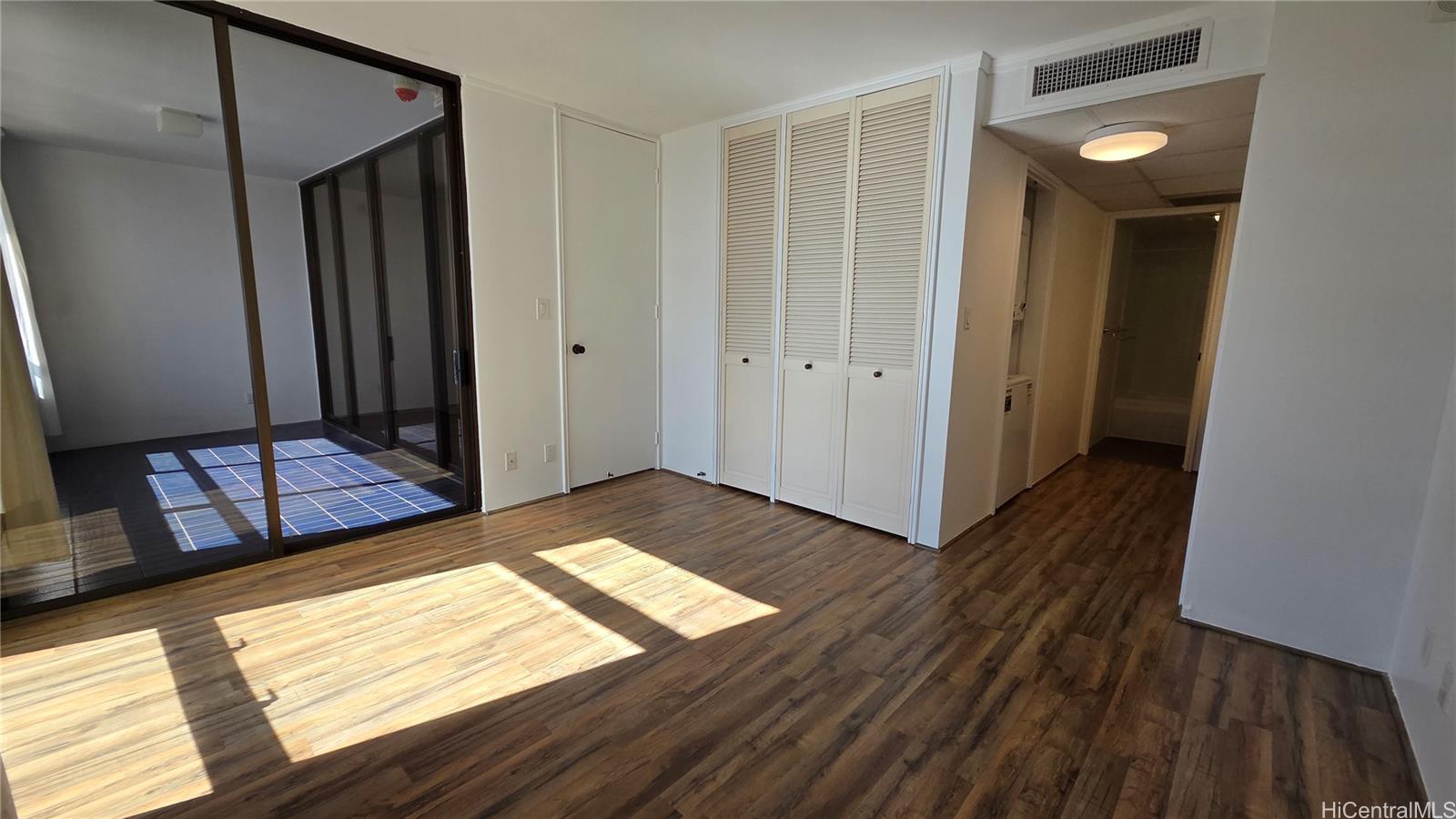 1650 Ala Moana Blvd Honolulu - Rental - photo 10 of 25