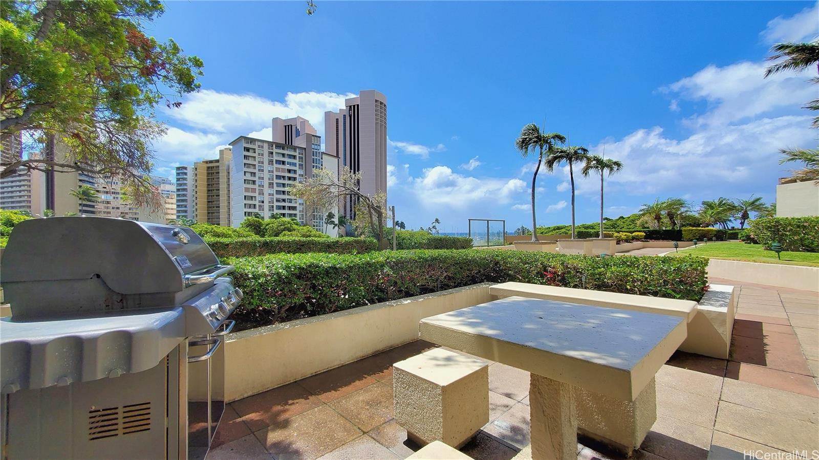 Yacht Harbor Towers condo # 2407, Honolulu, Hawaii - photo 21 of 24