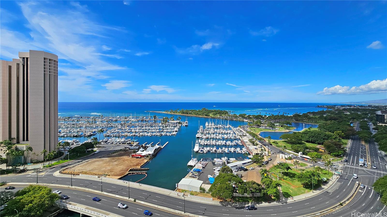 Yacht Harbor Towers condo # 2407, Honolulu, Hawaii - photo 9 of 24