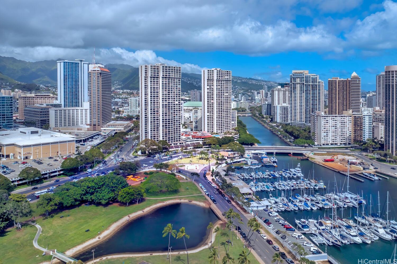 Yacht Harbor Towers condo # 2611, Honolulu, Hawaii - photo 25 of 25