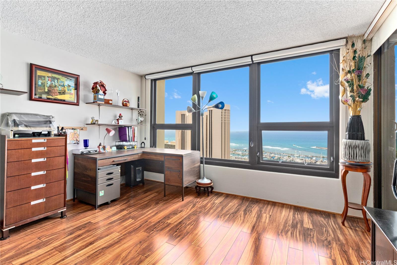 Yacht Harbor Towers condo # 3107, Honolulu, Hawaii - photo 12 of 20