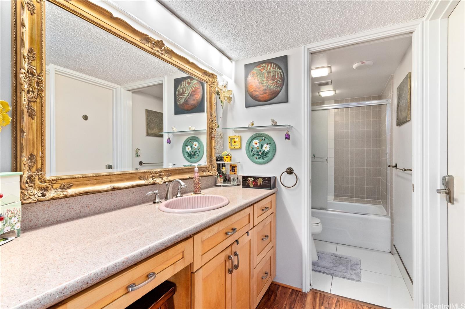 Yacht Harbor Towers condo # 3107, Honolulu, Hawaii - photo 10 of 20