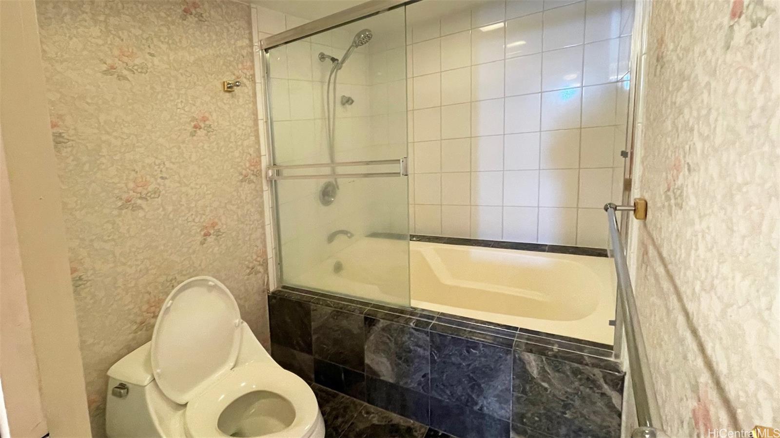 1650 Ala Moana Blvd Honolulu - Rental - photo 19 of 25