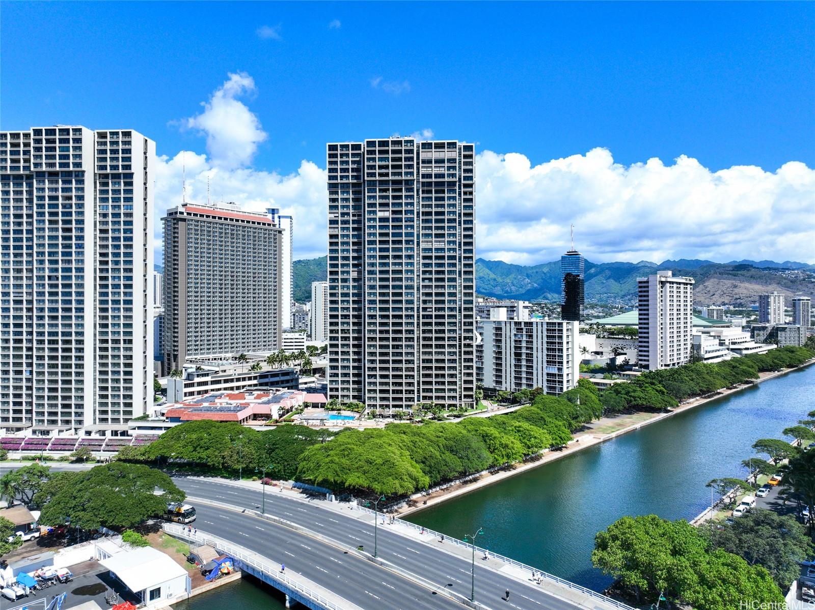 Yacht Harbor Towers condo # 3801, Honolulu, Hawaii - photo 22 of 25