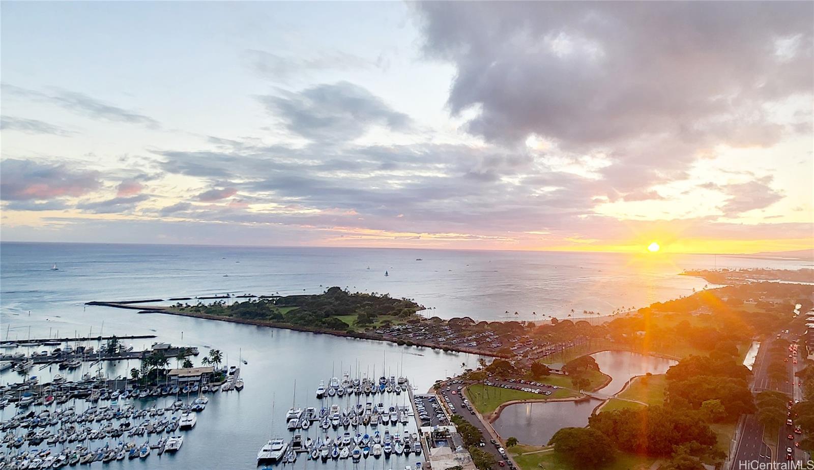 Yacht Harbor Towers condo # 3801, Honolulu, Hawaii - photo 2 of 25