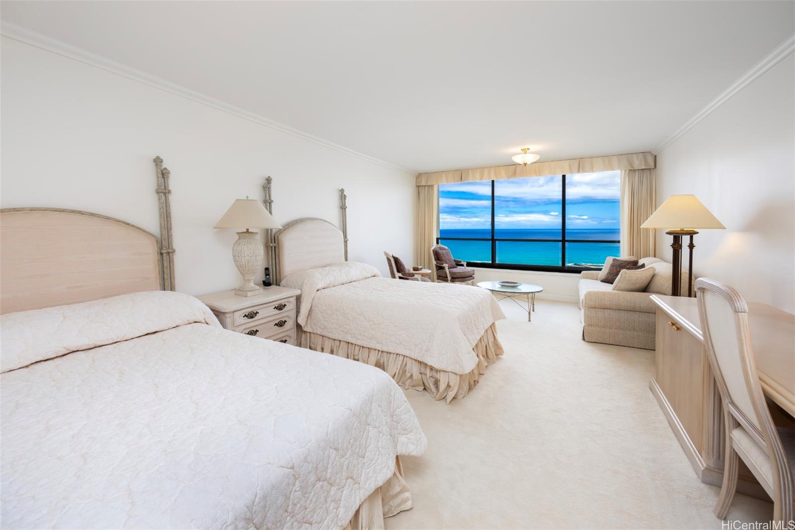 Yacht Harbor Towers condo # 3901, Honolulu, Hawaii - photo 17 of 25