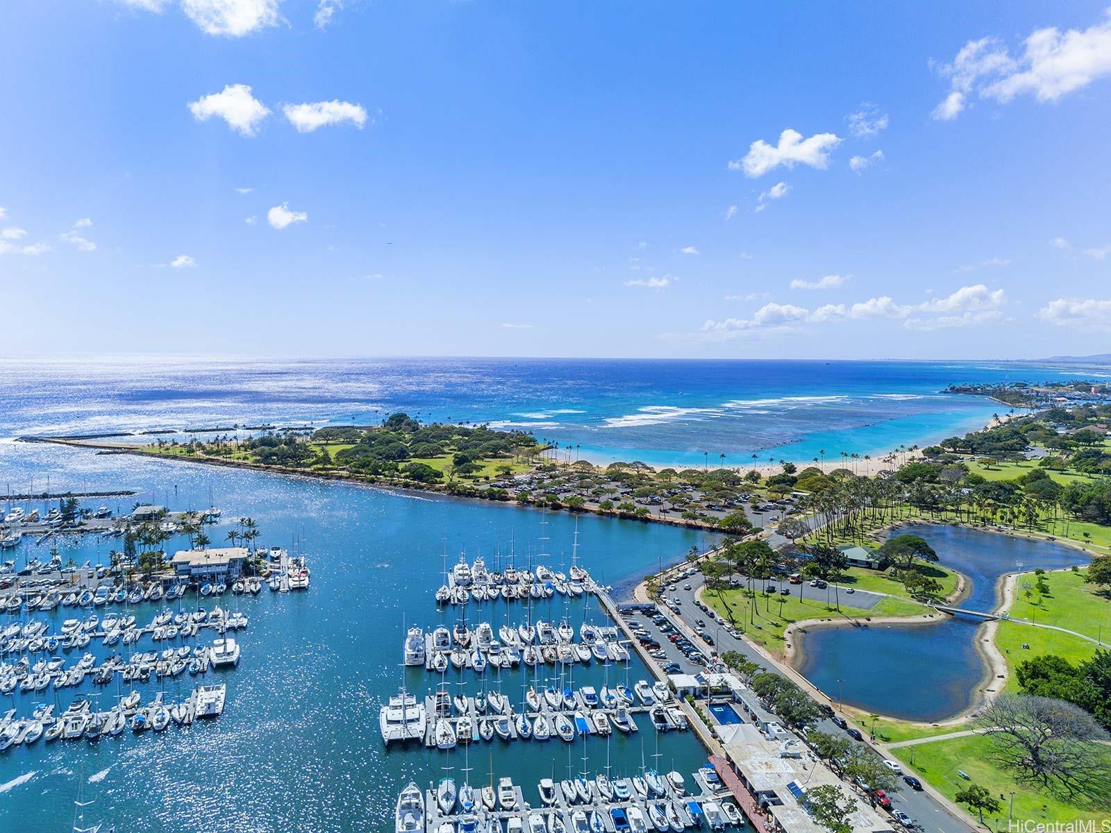 Yacht Harbor Towers condo # 4003, Honolulu, Hawaii - photo 22 of 25