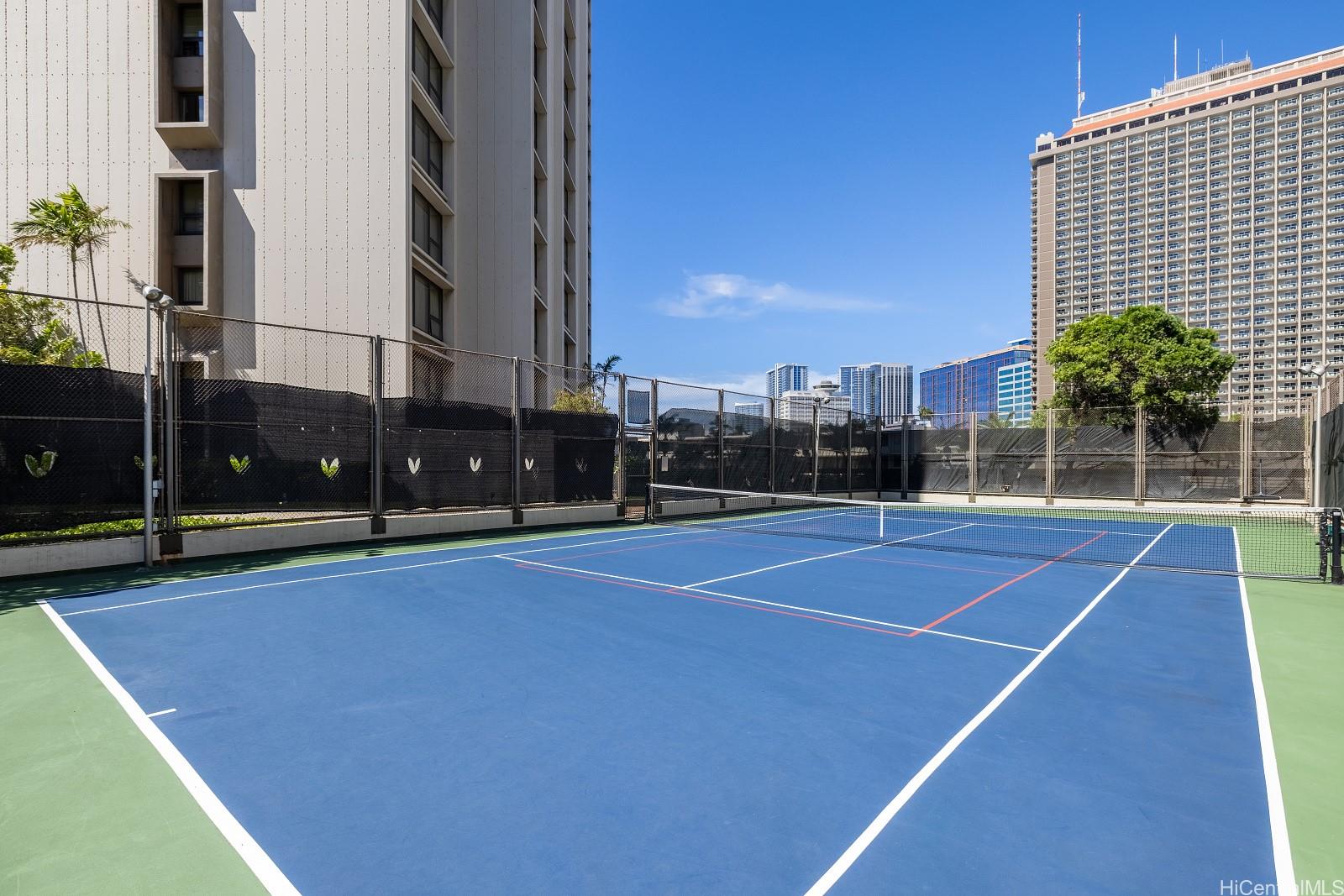 Yacht Harbor Towers condo # 4005, Honolulu, Hawaii - photo 11 of 25