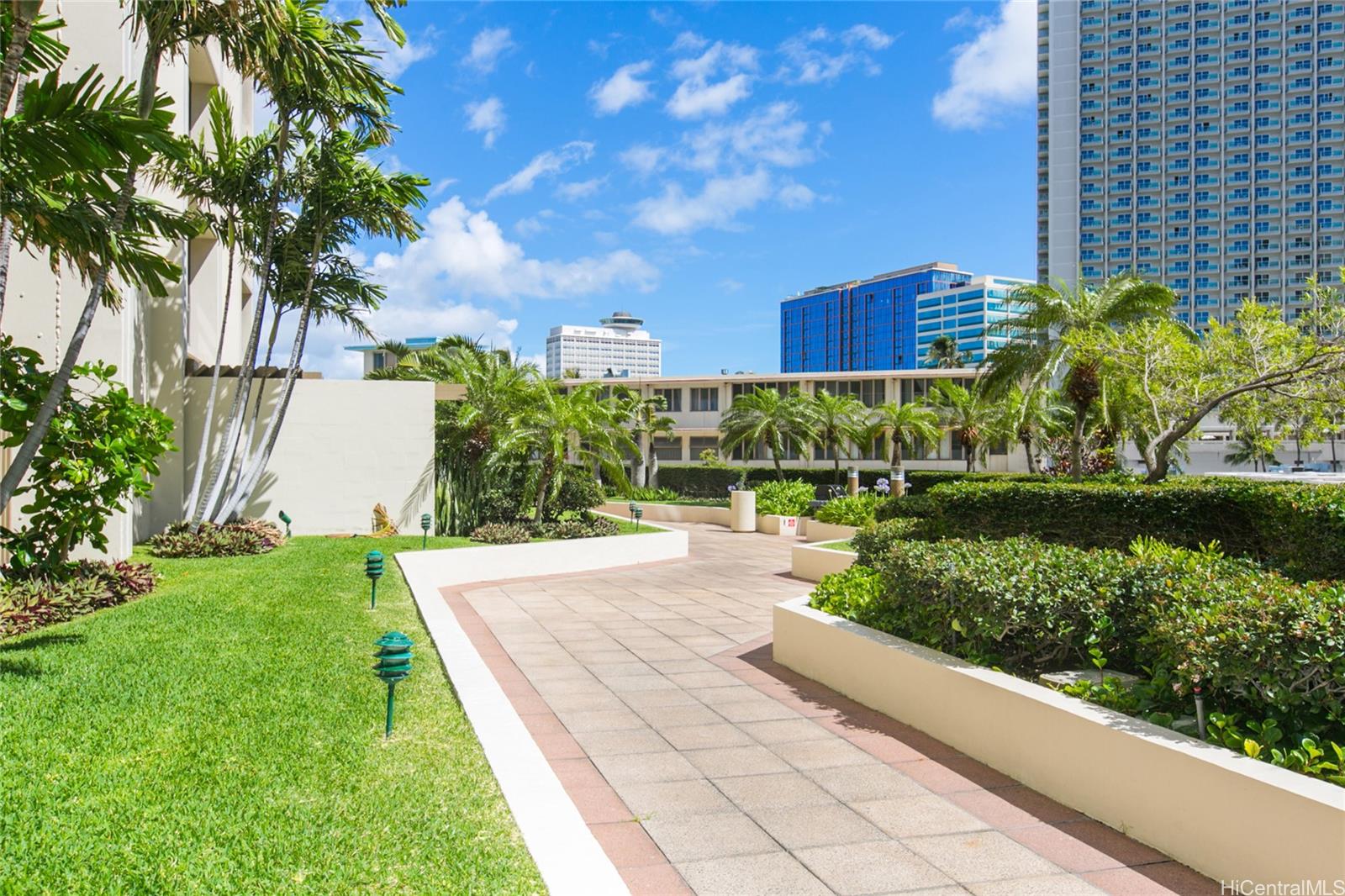 Yacht Harbor Towers condo # 4101, Honolulu, Hawaii - photo 21 of 25