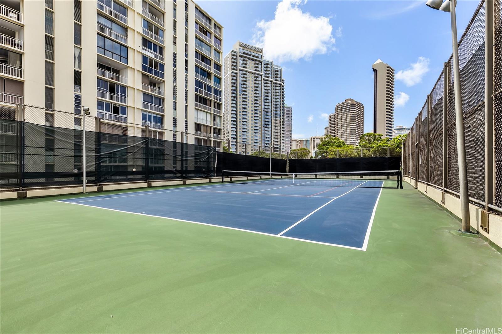 Yacht Harbor Towers condo # 4101, Honolulu, Hawaii - photo 20 of 24
