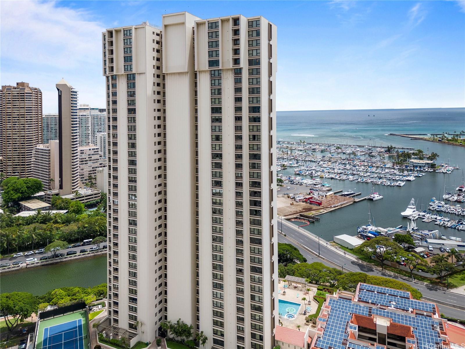 Yacht Harbor Towers condo # 703, Honolulu, Hawaii - photo 14 of 16