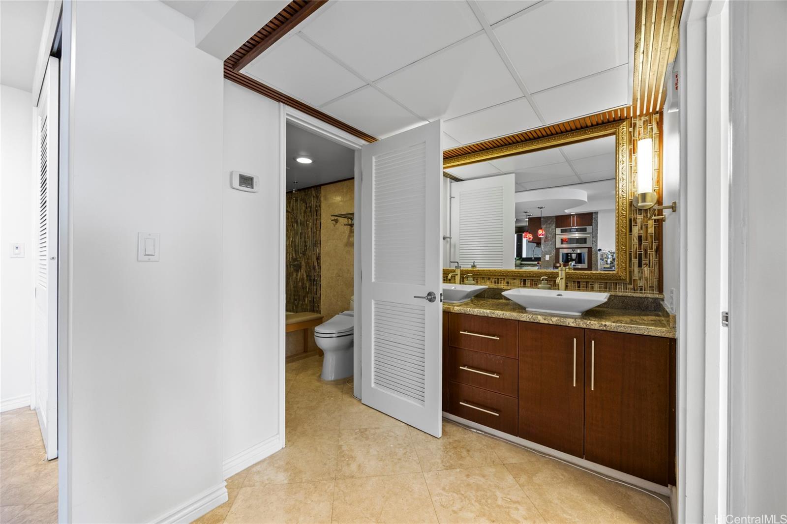 Yacht Harbor Towers condo # 711, Honolulu, Hawaii - photo 14 of 21