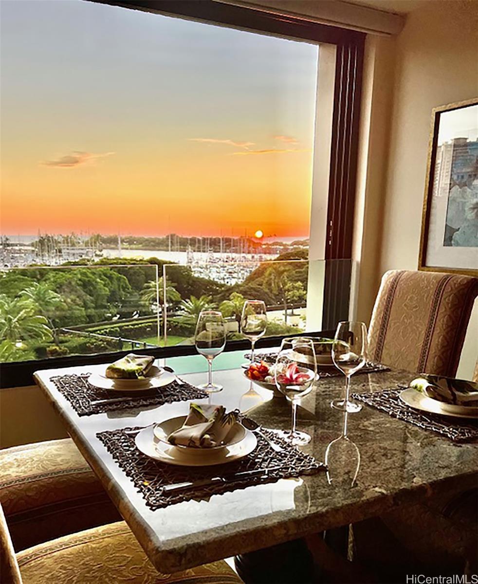 Yacht Harbor Towers condo # 711, Honolulu, Hawaii - photo 5 of 21