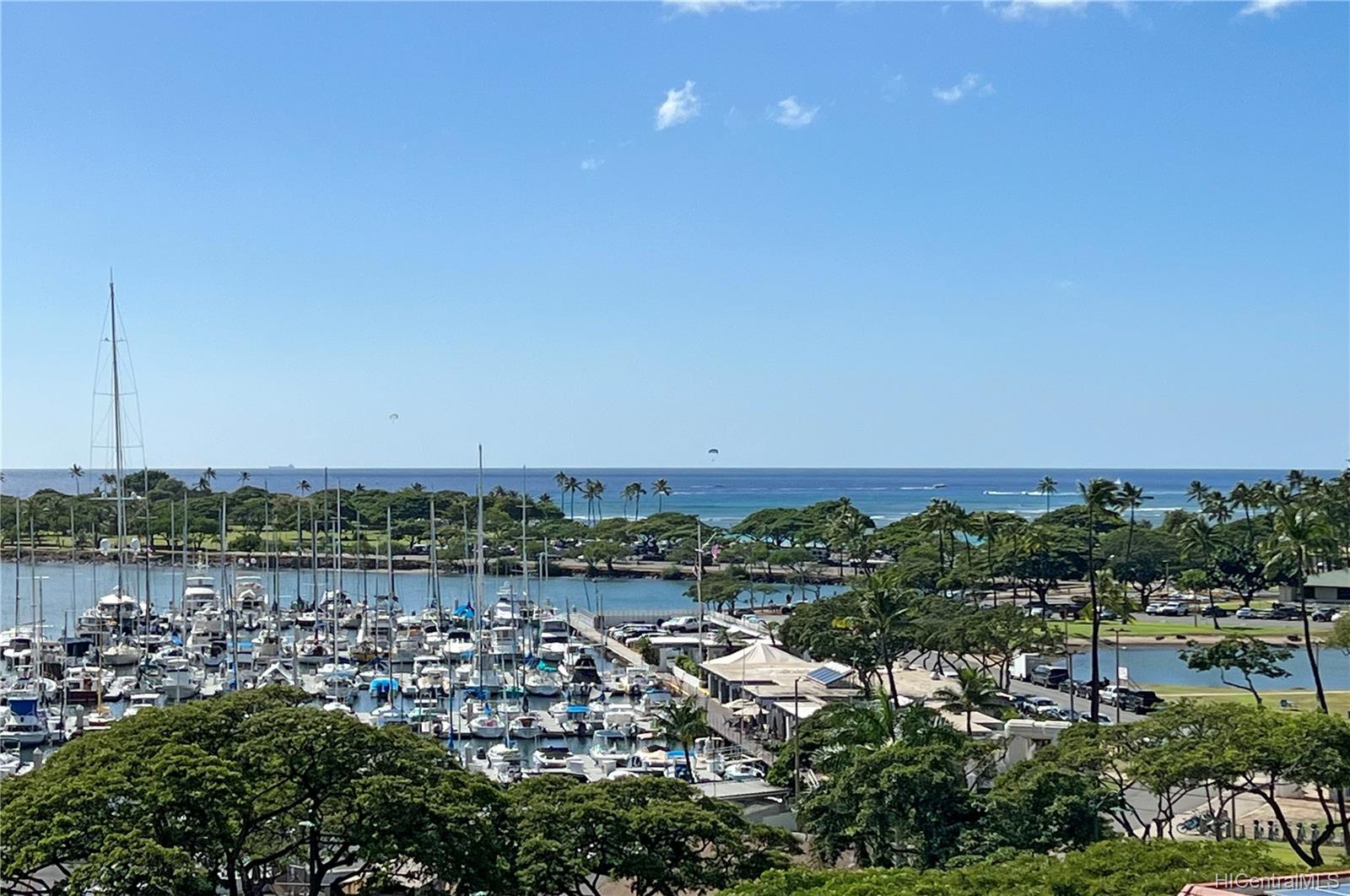 Yacht Harbor Towers condo # 903, Honolulu, Hawaii - photo 12 of 19