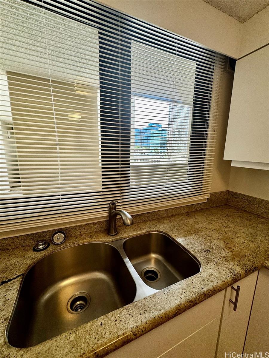 1650 Ala Moana Blvd Honolulu - Rental - photo 9 of 22