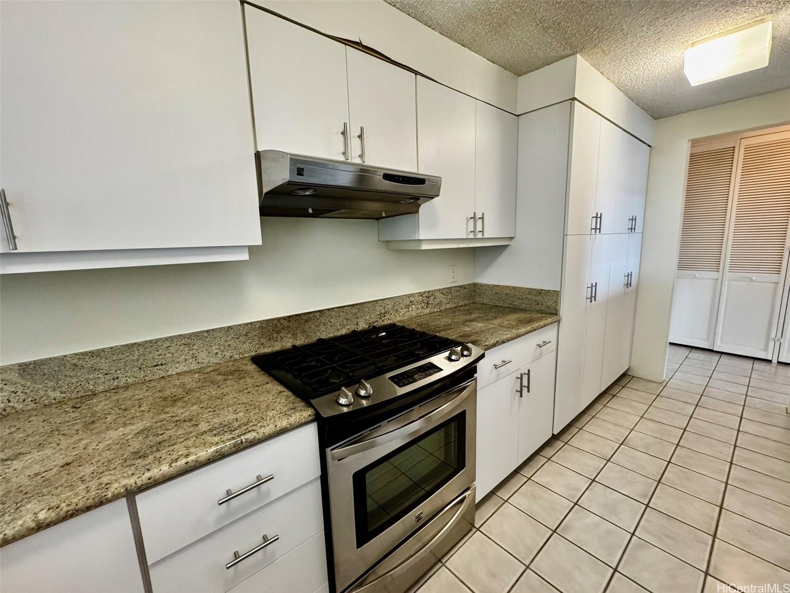 1650 Ala Moana Blvd Honolulu - Rental - photo 10 of 22