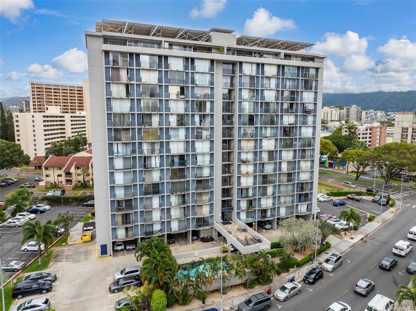 Holiday Manor condo # 1107, Honolulu, Hawaii - photo 18 of 23