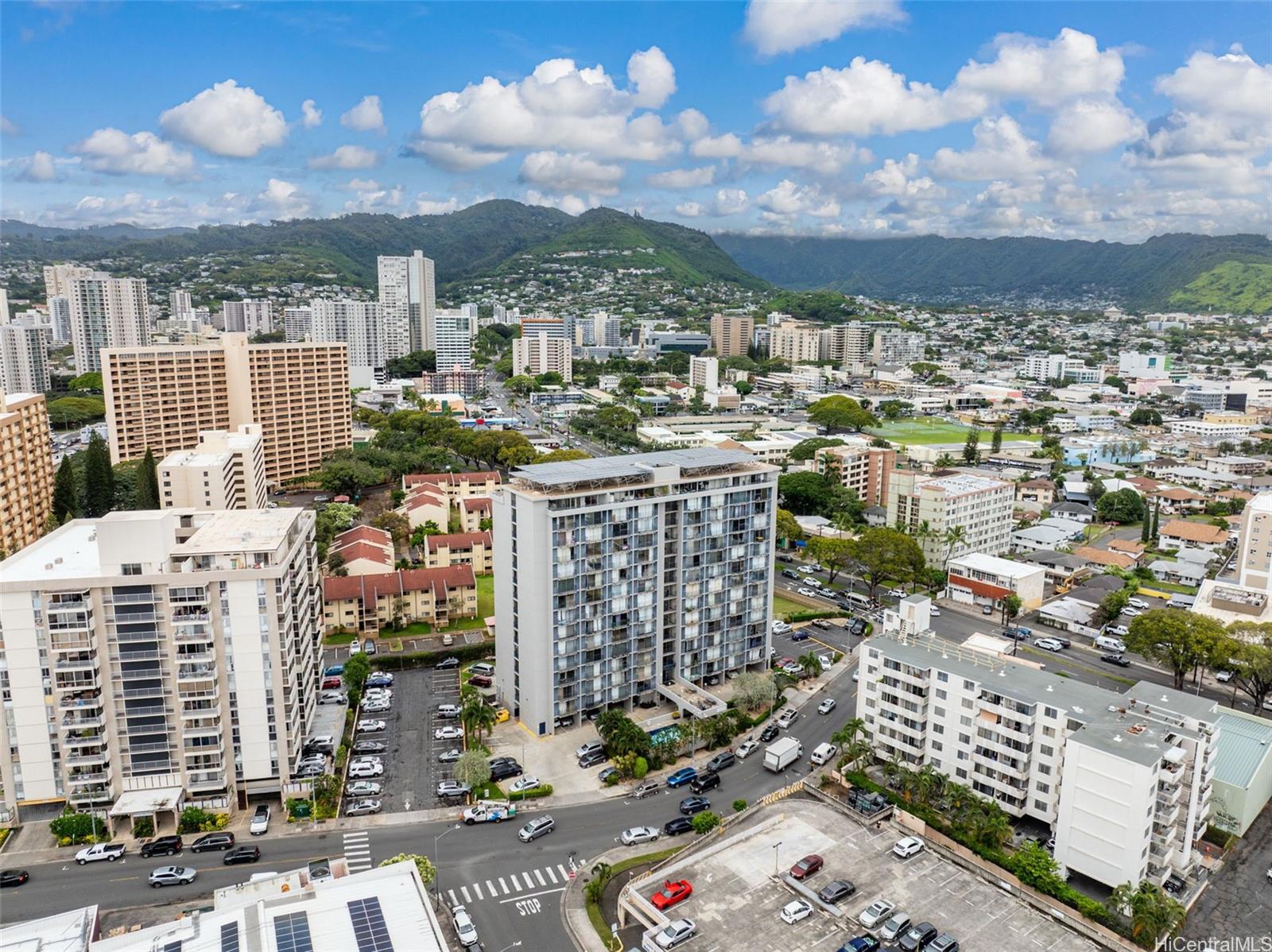 Holiday Manor condo # 1107, Honolulu, Hawaii - photo 22 of 23