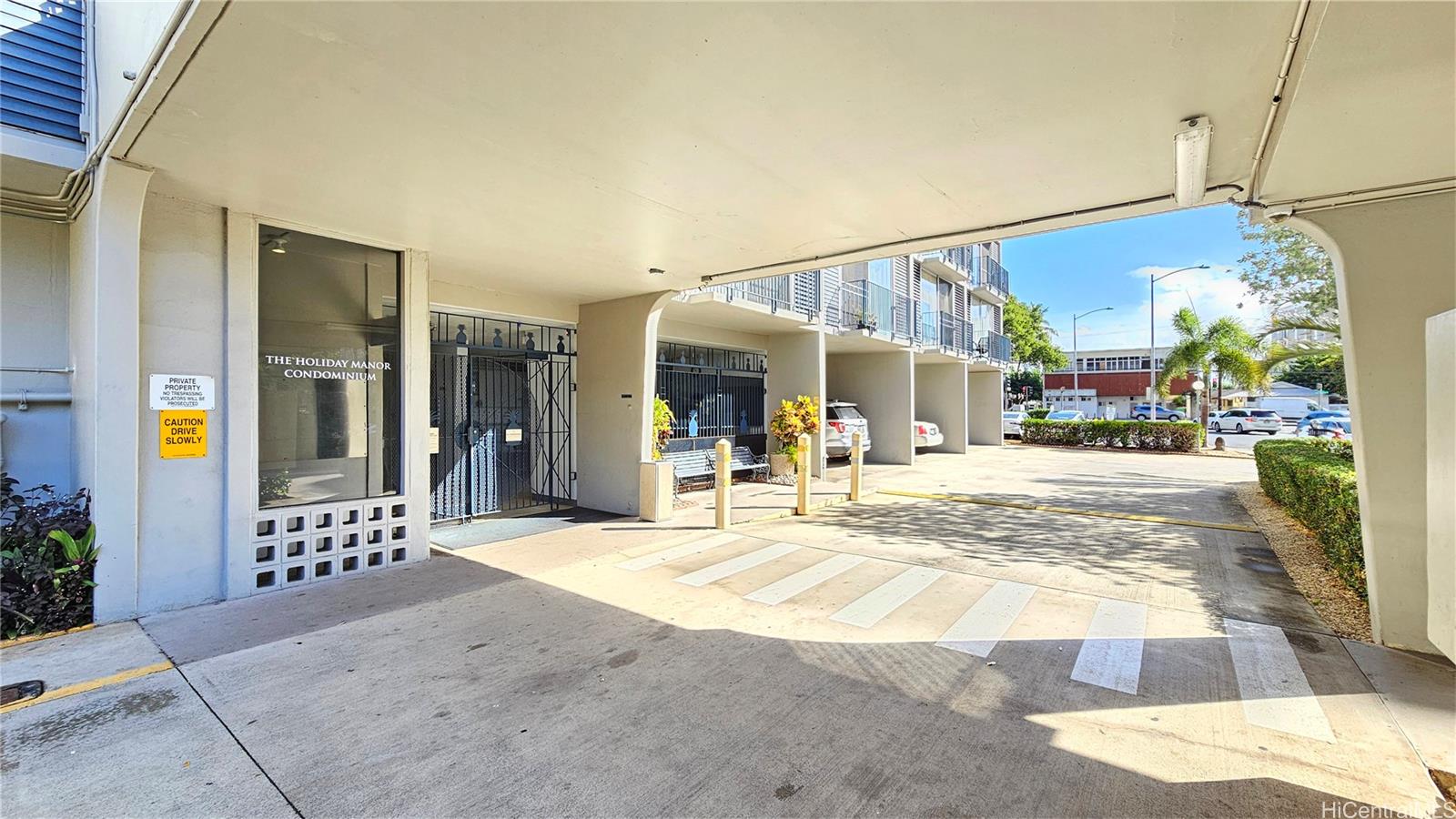 Holiday Manor condo # 1115, Honolulu, Hawaii - photo 22 of 25