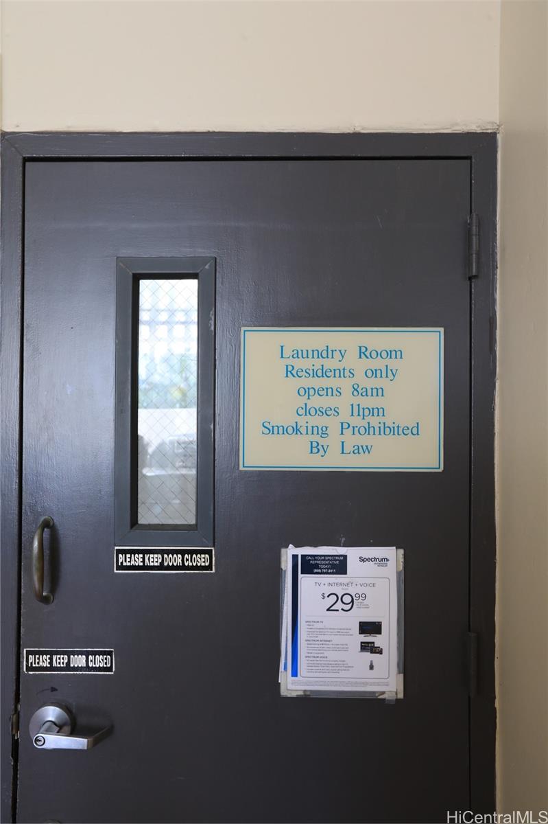 Holiday Manor condo # 1413, Honolulu, Hawaii - photo 15 of 19