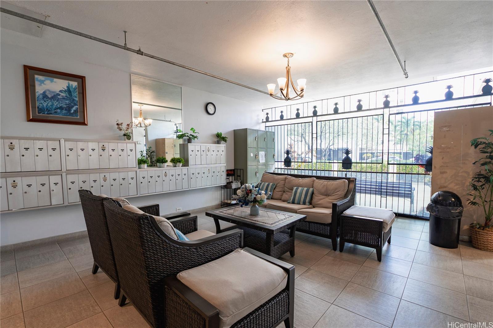 1650 Kanunu St Honolulu - Rental - photo 12 of 17