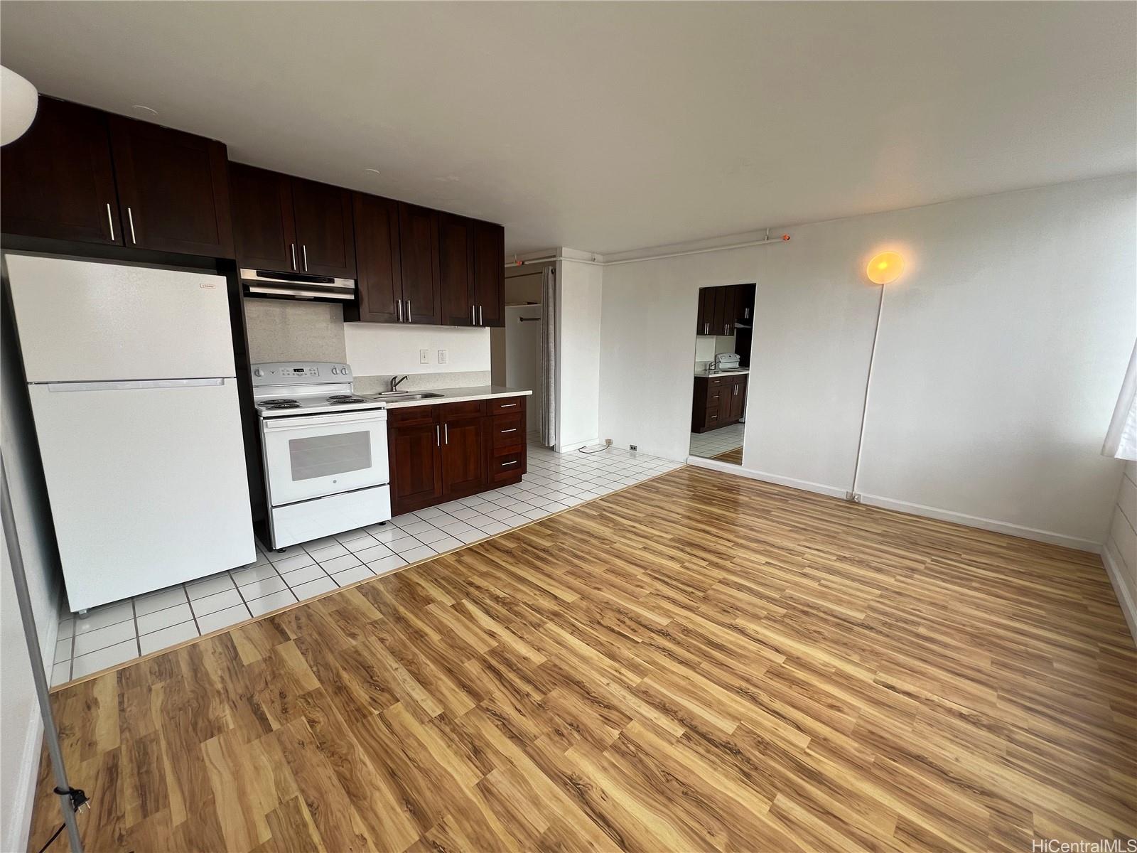 1650 Kanunu St Honolulu - Rental - photo 3 of 6