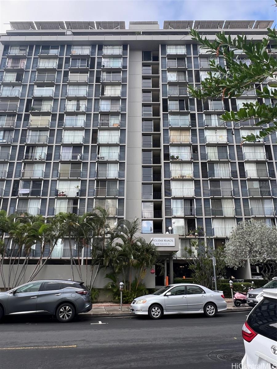 Holiday Manor condo # 712, Honolulu, Hawaii - photo 2 of 21