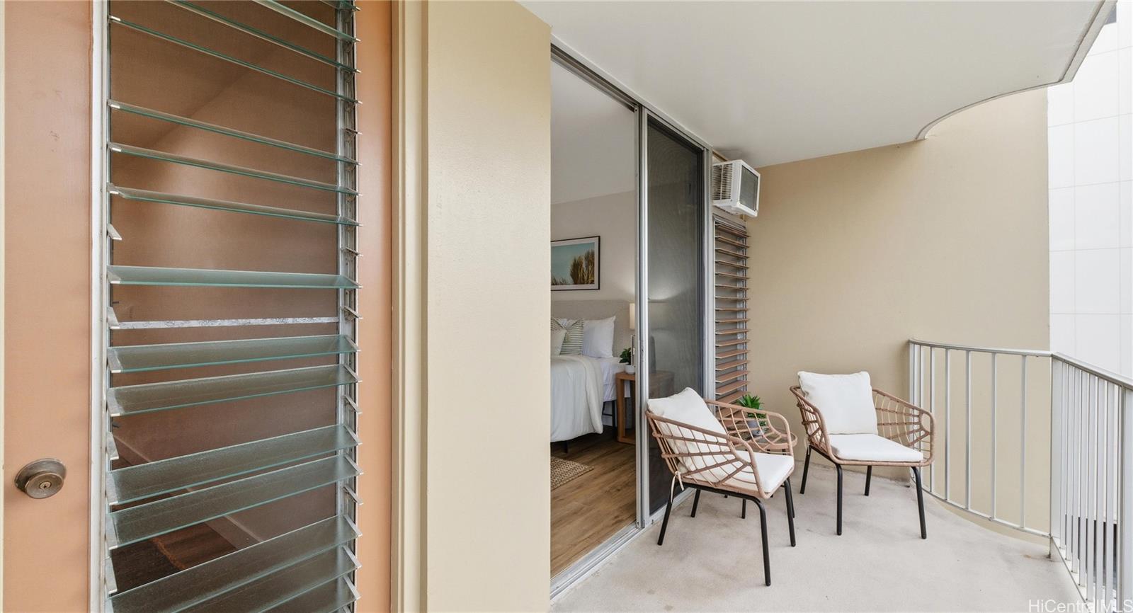 1650 Piikoi condo # 403, Honolulu, Hawaii - photo 13 of 23