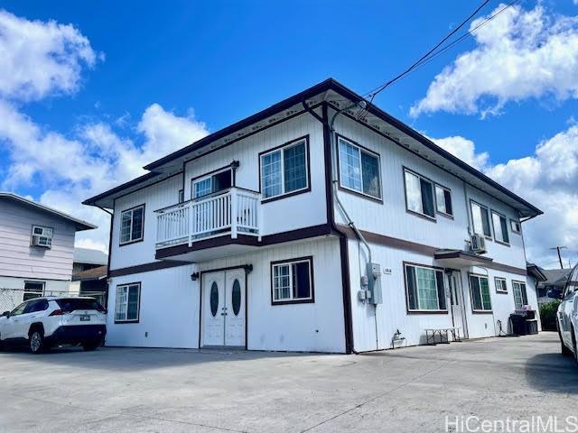1654  Olona Lane Liliha, Honolulu home - photo 2 of 13