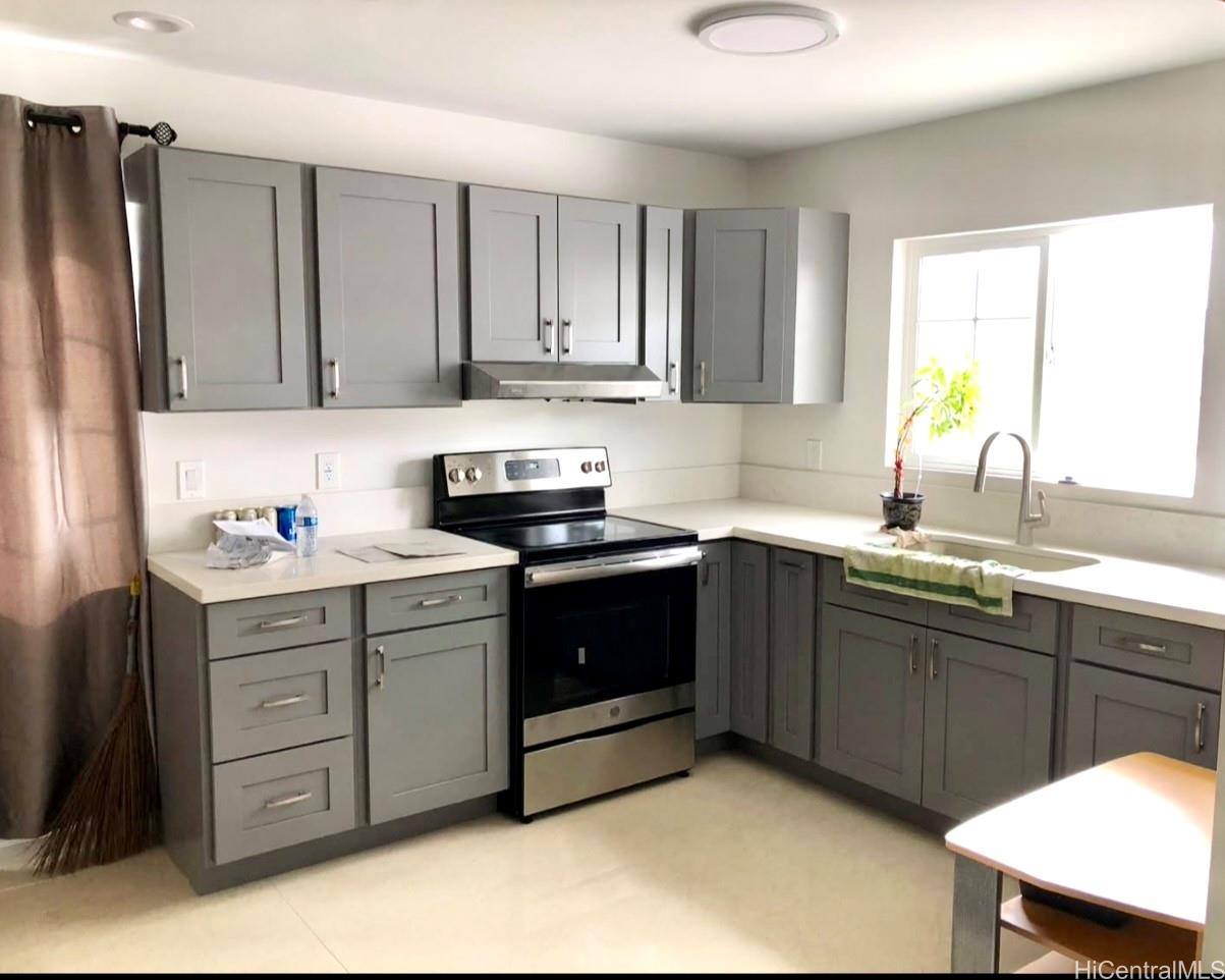 1654  Olona Lane Liliha, Honolulu home - photo 10 of 13