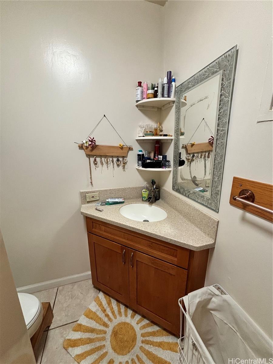 1655 Hoolaulea St Pearl City - Rental - photo 11 of 16