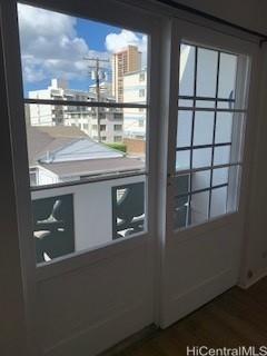 1655 Kewalo Street Honolulu - Rental - photo 11 of 14