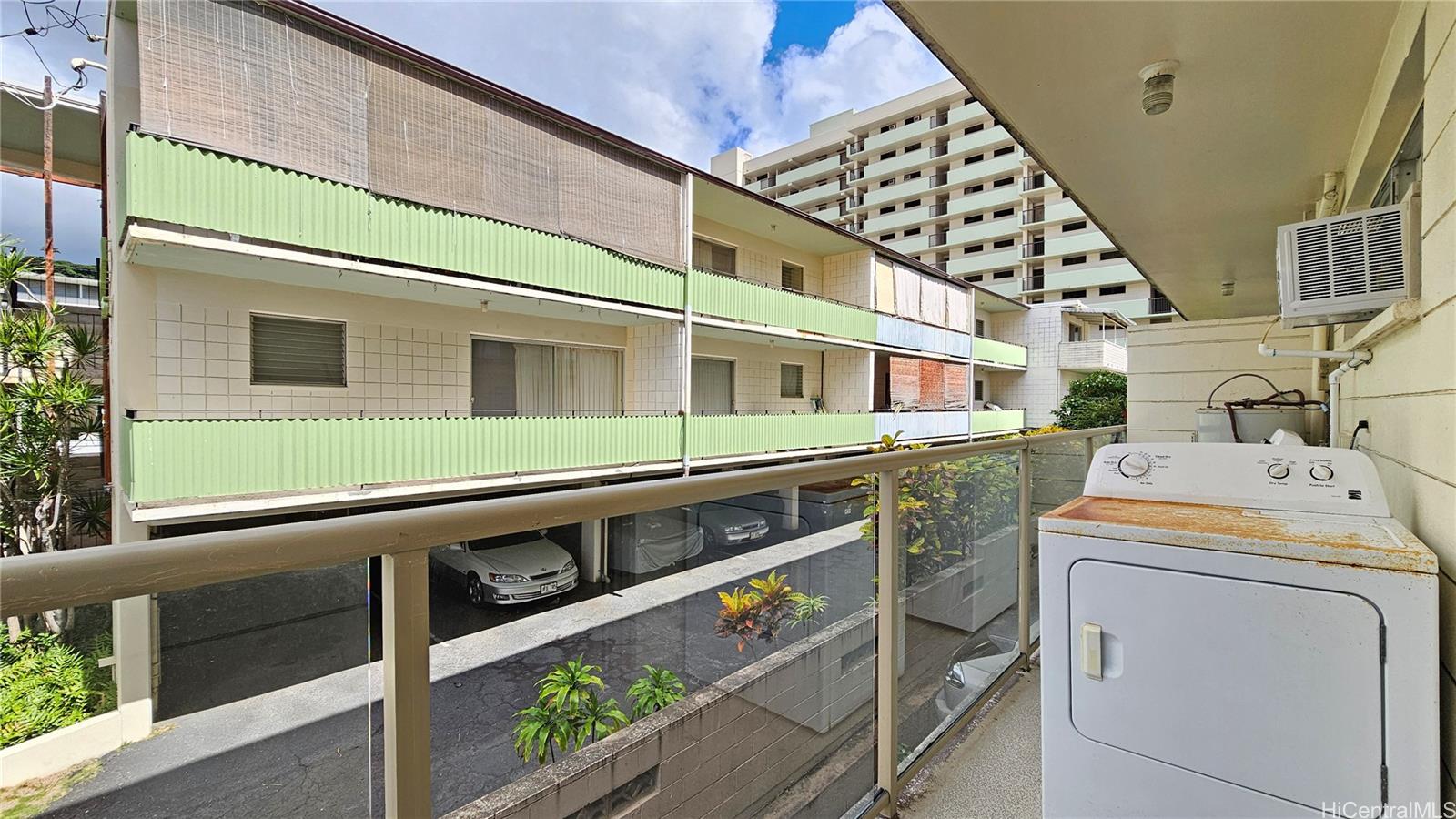 1655 Liholiho St Honolulu - Multi-family - photo 22 of 25